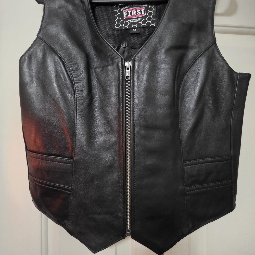 First Manufacturing Savannah Women's Motorcycle Vest Med - Picture 2 of 11